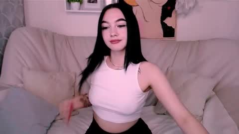 Monica online show from 17, 9, 2025