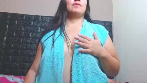 Snapshot of monickhot303av chatting on 7, 1, 2025 monickhot303av online show from 7, 1, 2025