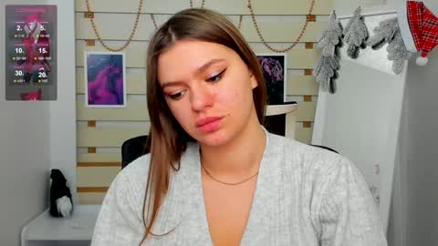 Snapshot of monika_youu chatting on 12, 12, 2024 Monika online show from 12, 12, 2024