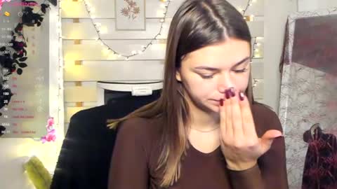 Snapshot of monika_youu chatting on 4, 11, 2025 Monika online show from 4, 11, 2025