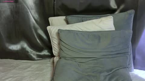 Ask me online show from 1, 2, 2025