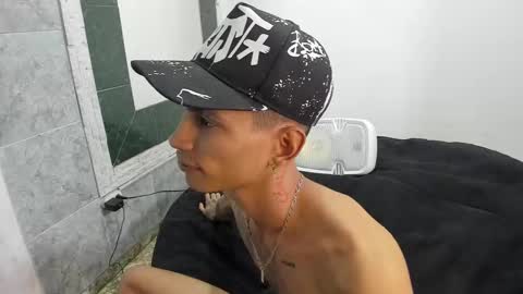 monkeyd_66 online show from 18, 2, 2025