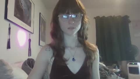 monkeygirl9 come play with me slut daddy bad spanking cute girl submissive online show from 21, 2, 2026