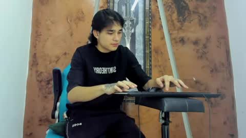 monky_0002 online show from 15, 7, 2026