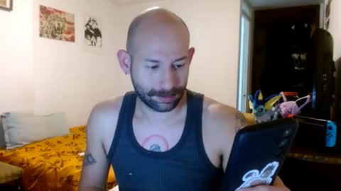 Snapshot of monomarika chatting on 22, 10, 2025 monomarika online show from 22, 10, 2025