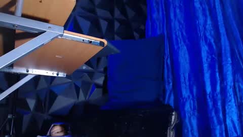 dorian online show from 17, 9, 2025