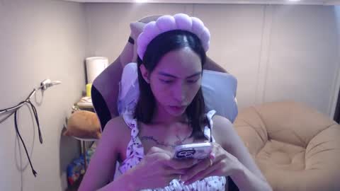 Snapshot of monstercockselfsuck chatting on 6, 3, 2025 ELYSE A SIMPLE GIRL online show from 6, 3, 2025