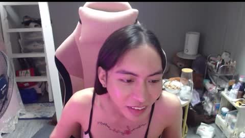 ELYSE A SIMPLE GIRL online show from 10, 1, 2026