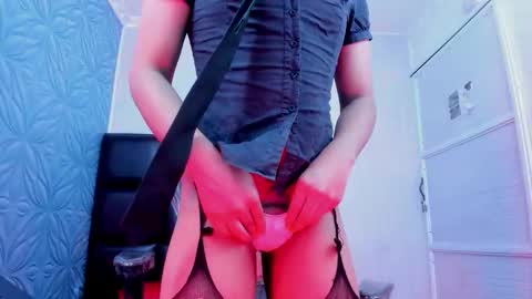 monthiee online show from 9, 9, 2025