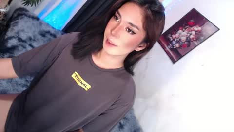 Snapshot of montrous_princessx chatting on 17, 12, 2024 Princess take me to private or password show online show from 17, 12, 2024