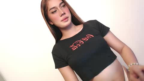 Snapshot of montrous_princessx chatting on 24, 10, 2025 Princess take me to private or password show online show from 24, 10, 2025