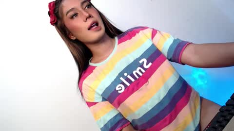 Snapshot of montrous_princessx chatting on 13, 11, 2025 Princess take me to private or password show online show from 13, 11, 2025