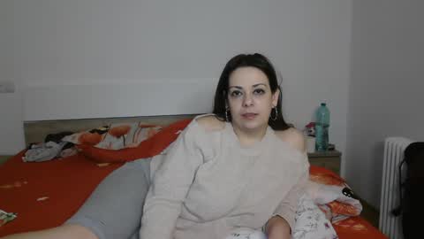 Snapshot of montserrat123 chatting on 11, 2, 2025 Monse online show from 11, 2, 2025