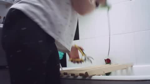 moodiemira online show from 10, 4, 2026