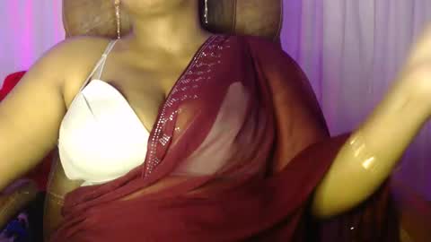 Snapshot of moody_maya chatting on 12, 10, 2025 Maya online show from 12, 10, 2025