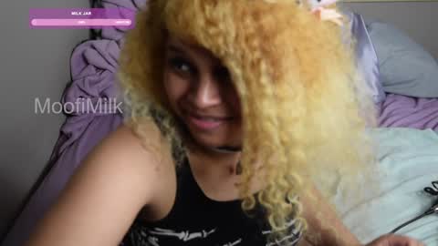 Moofi Milk online show from 25, 1, 2025