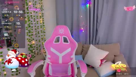 Moon  Bunny online show from 13, 12, 2025