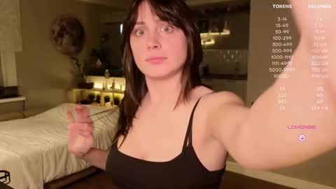 Luna  online show from 7, 10, 2025