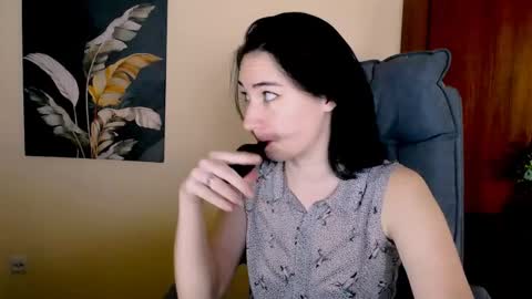 Snapshot of moon_foxy_ chatting on 12, 1, 2025 Diana online show from 12, 1, 2025