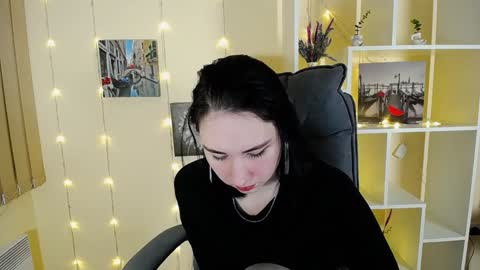 Snapshot of moon_foxy_ chatting on 29, 1, 2025 Diana online show from 29, 1, 2025