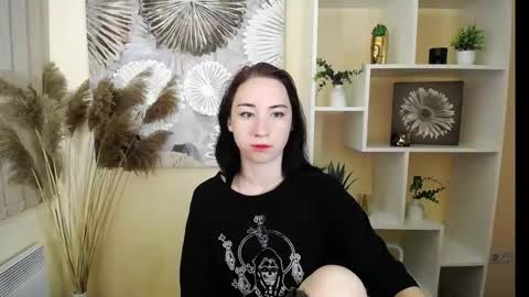 Snapshot of moon_foxy_ chatting on 18, 9, 2025 Diana online show from 18, 9, 2025