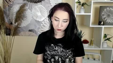 Snapshot of moon_foxy_ chatting on 5, 10, 2025 Diana online show from 5, 10, 2025