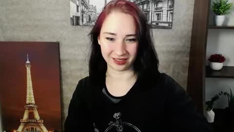 Snapshot of moon_foxy_ chatting on 23, 10, 2025 Diana online show from 23, 10, 2025