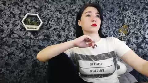 Snapshot of moon_foxy_ chatting on 13, 6, 2026 Diana online show from 13, 6, 2026