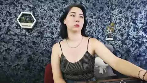 Snapshot of moon_foxy_ chatting on 24, 6, 2026 Diana online show from 24, 6, 2026
