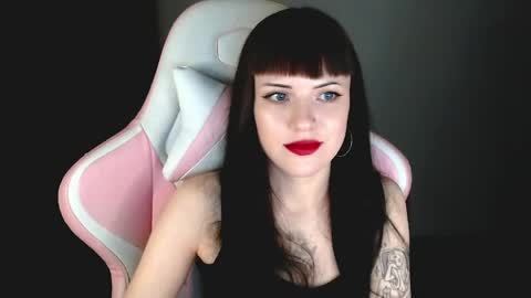  sophie  online show from 19, 4, 2026