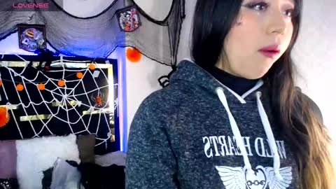 Snapshot of moon_water__ chatting on 14, 10, 2025 Moon Water online show from 14, 10, 2025