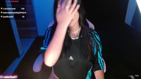 Snapshot of moonbella_bell chatting on 26, 12, 2024 bell online show from 26, 12, 2024