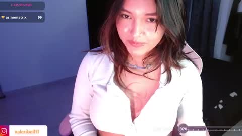 Snapshot of moonbella_bell chatting on 8, 3, 2025 bell online show from 8, 3, 2025