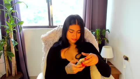 Snapshot of moonie_baddie31 chatting on 27, 9, 2025 moonie_baddie31 online show from 27, 9, 2025