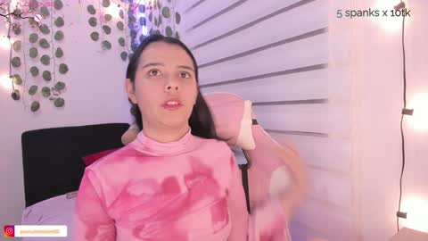 moonliight__ online show from 2, 2, 2025