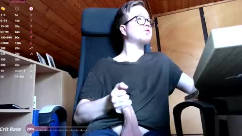 Snapshot of moonsexguy chatting on 10, 6, 2026 Flo online show from 10, 6, 2026