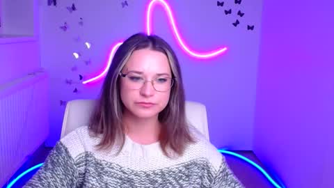 Susanna online show from 5, 12, 2025