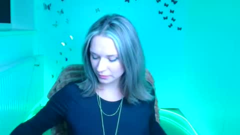 Snapshot of moonsusanna chatting on 1, 2, 2026 Susanna online show from 1, 2, 2026