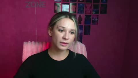 Snapshot of moonsusanna chatting on 25, 2, 2026 Susanna online show from 25, 2, 2026