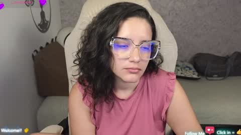Snapshot of moonwoman_ chatting on 16, 1, 2025 Moon Woman online show from 16, 1, 2025