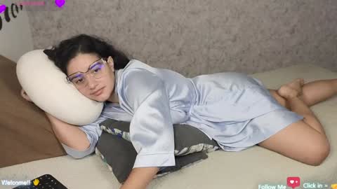 Snapshot of moonwoman_ chatting on 30, 1, 2025 Moon Woman online show from 30, 1, 2025