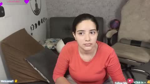 Snapshot of moonwoman_ chatting on 11, 3, 2025 Moon Woman online show from 11, 3, 2025