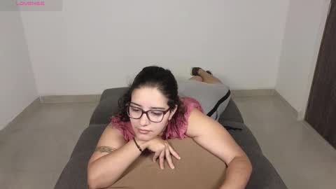 Snapshot of moonwoman_ chatting on 6, 10, 2025 Moon Woman online show from 6, 10, 2025
