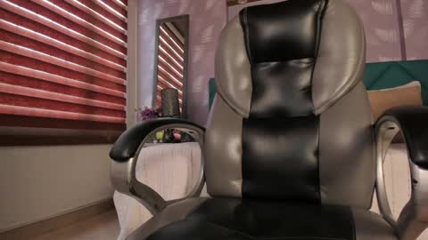 Michelle online show from 10, 1, 2025