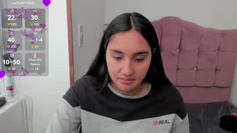 Snapshot of morena_rodriguez_9 chatting on 28, 10, 2025 morena_rodriguez_9 online show from 28, 10, 2025