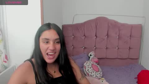 Snapshot of morena_rodriguez_9 chatting on 19, 11, 2025 morena_rodriguez_9 online show from 19, 11, 2025