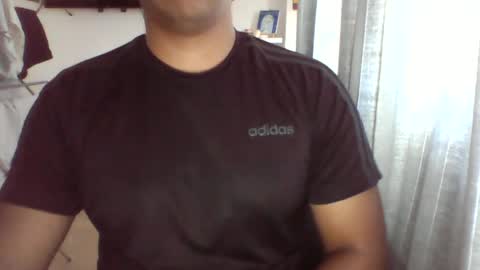 Snapshot of morenolatin19 chatting on 13, 7, 2026 Jos Luis online show from 13, 7, 2026