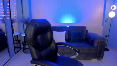 Snapshot of morganhicks chatting on 23, 1, 2025 Morgan Hicks online show from 23, 1, 2025