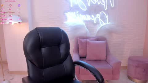 Snapshot of morganhicks chatting on 10, 2, 2025 Morgan Hicks online show from 10, 2, 2025