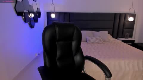 Snapshot of morganhicks chatting on 15, 9, 2025 Morgan Hicks online show from 15, 9, 2025